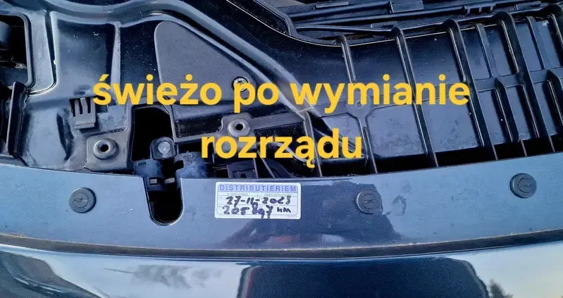 Volvo V60 cena 37999 przebieg: 200000, rok produkcji 2013 z Gąbin małe 562